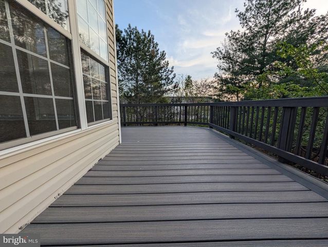 45775 SMOKETREE TER, Sterling, VA 20166