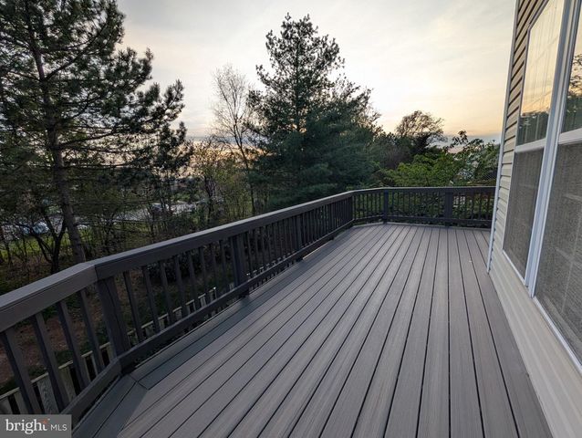 45775 SMOKETREE TER, Sterling, VA 20166
