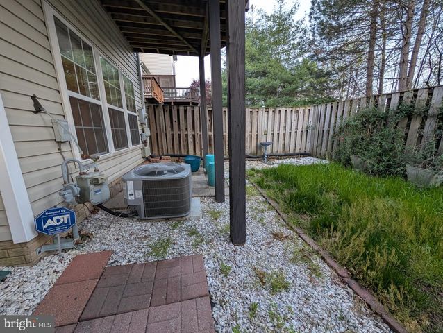 45775 SMOKETREE TER, Sterling, VA 20166