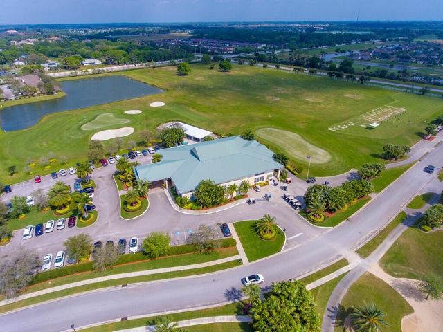 1485 Earlsferry Avenue, Vero Beach, FL 32966