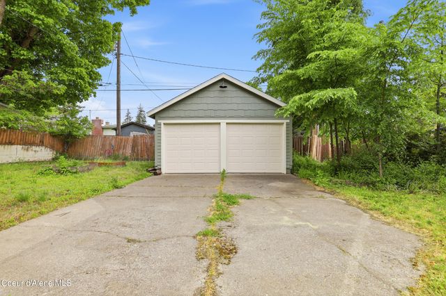 816 N 5th PL, Coeur D'alene, ID 83814