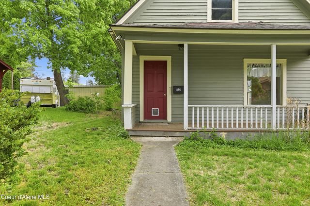 816 N 5th PL, Coeur D'alene, ID 83814