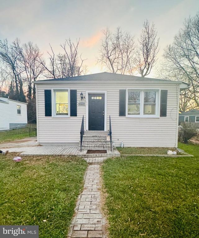 5005 LEROY GORHAM DR, Capitol Heights, MD 20743