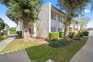 2521 W Sunflower G8, Santa Ana, CA 92704