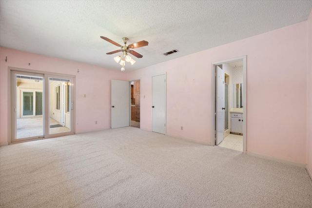 815 Vail Drive, Arlington, TX 76012