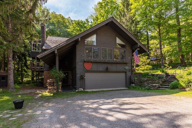 11 Founders Hill Road, Winhall, VT 05340