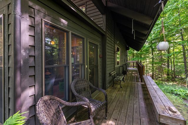 11 Founders Hill Road, Winhall, VT 05340