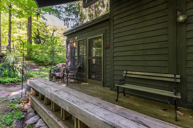 11 Founders Hill Road, Winhall, VT 05340