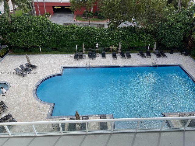 17050 N Bay Rd 407, Sunny Isles Beach, FL 33160