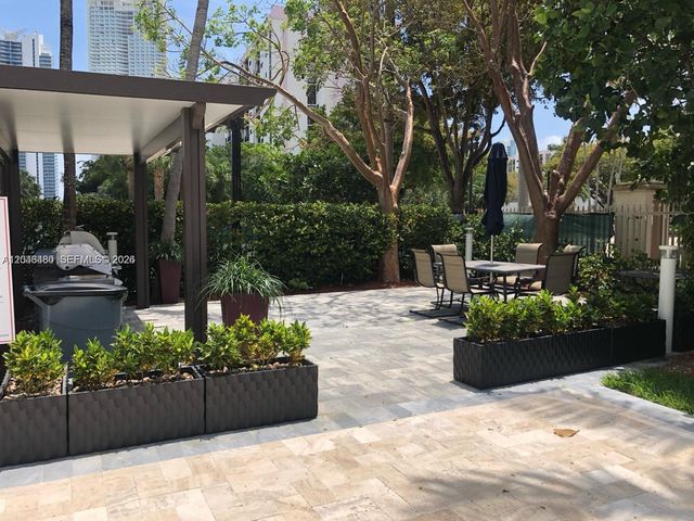 17050 N Bay Rd 407, Sunny Isles Beach, FL 33160