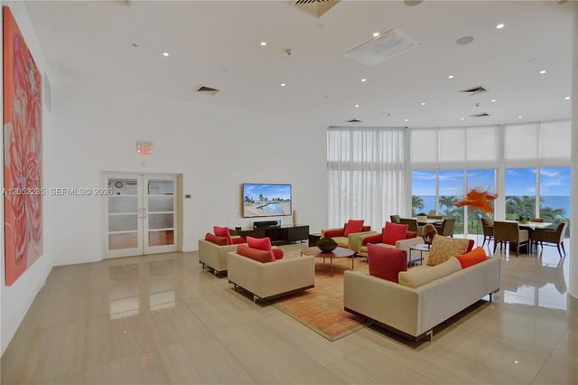 19111 Collins Avenue 607, Sunny Isles Beach, FL 33160