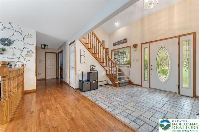 1187 Manzanedo Road, Price Twp, PA 18302