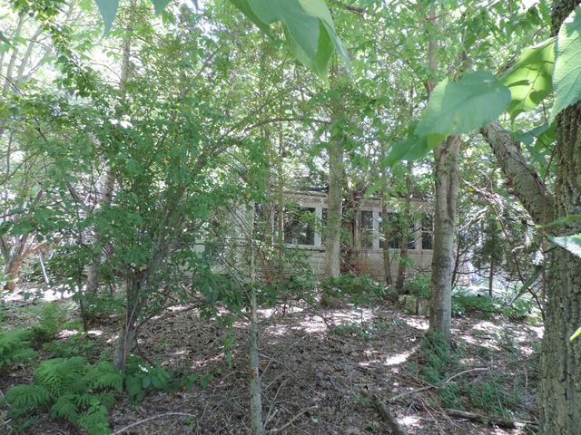 5 Woodlawn Road, Raymond, NH 03077