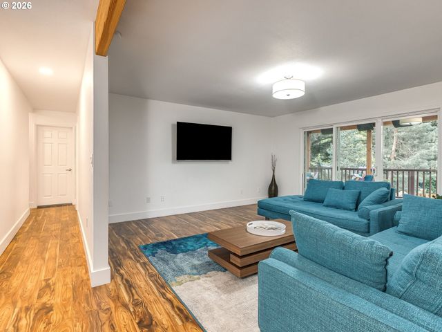 2414 Se BELLA VISTA Rd, Vancouver, WA 98683