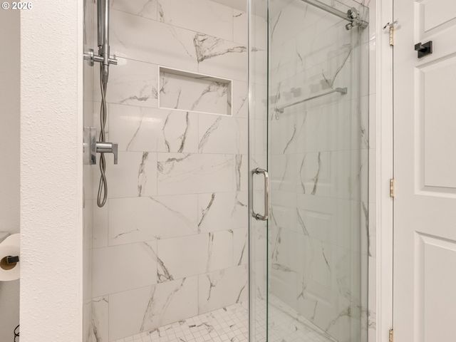 2414 Se BELLA VISTA Rd, Vancouver, WA 98683