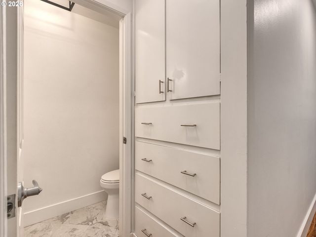 2414 Se BELLA VISTA Rd, Vancouver, WA 98683