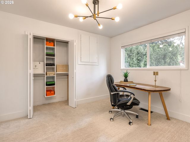 2414 Se BELLA VISTA Rd, Vancouver, WA 98683