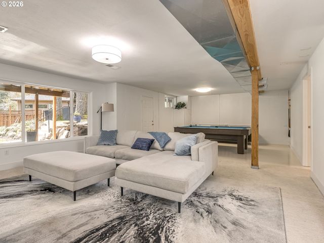 2414 Se BELLA VISTA Rd, Vancouver, WA 98683