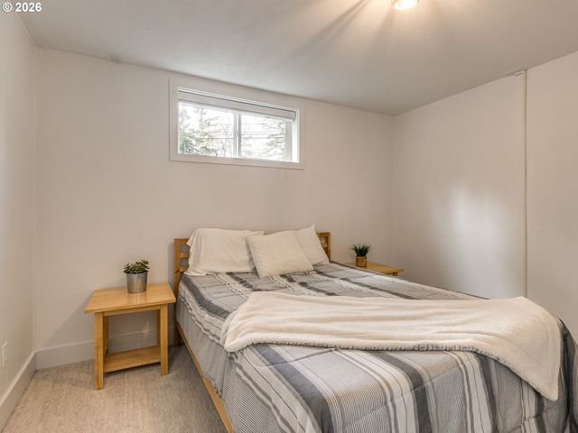 2414 Se BELLA VISTA Rd, Vancouver, WA 98683