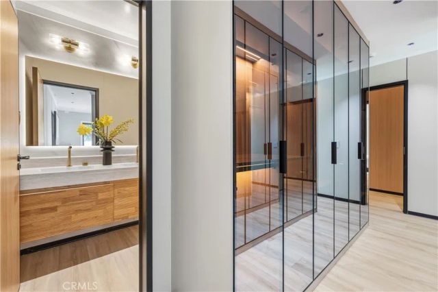 18057 Medley Drive, Encino, CA 91316