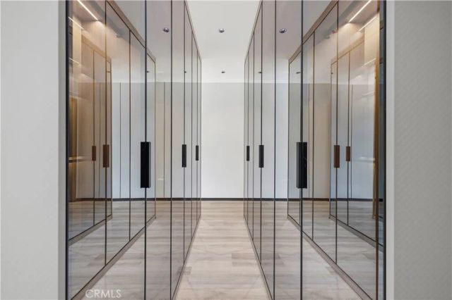 18057 Medley Drive, Encino, CA 91316