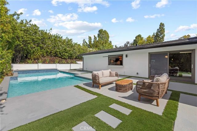 18057 Medley Drive, Encino, CA 91316