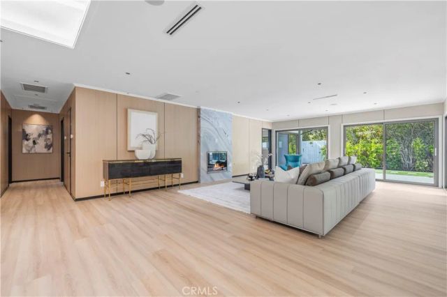 18057 Medley Drive, Encino, CA 91316