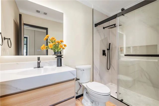 18057 Medley Drive, Encino, CA 91316