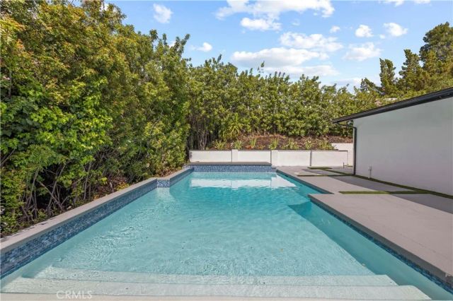 18057 Medley Drive, Encino, CA 91316