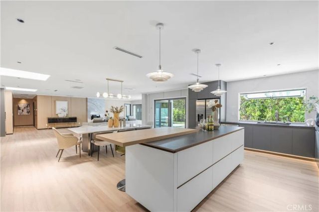 18057 Medley Drive, Encino, CA 91316