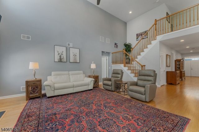 66 Kline Rd, Hillsborough Twp., NJ 08844