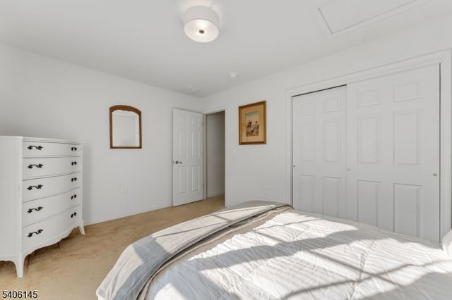 66 Kline Rd, Hillsborough Twp., NJ 08844