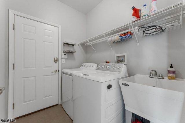 66 Kline Rd, Hillsborough Twp., NJ 08844