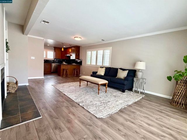 61 Mozden, Pleasant Hill, CA 94523