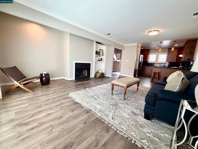 61 Mozden, Pleasant Hill, CA 94523