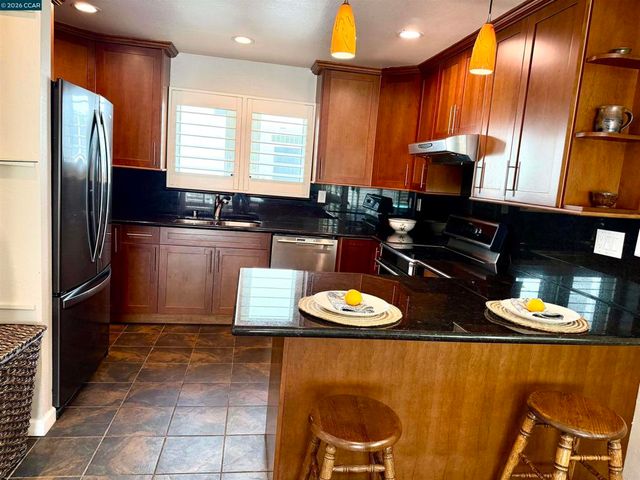 61 Mozden, Pleasant Hill, CA 94523