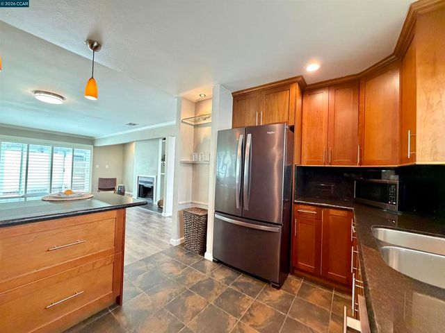 61 Mozden, Pleasant Hill, CA 94523