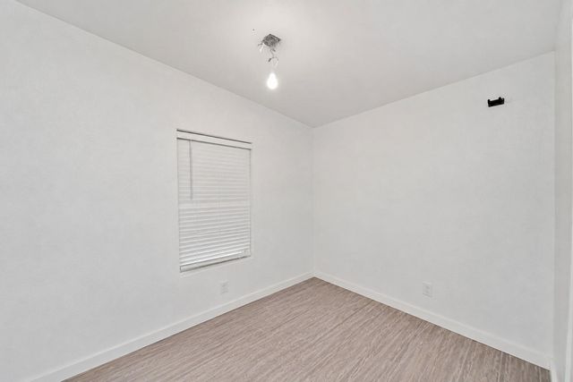 4035 Wylie Street, Houston, TX 77026