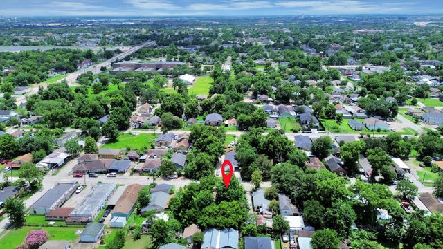 4035 Wylie Street, Houston, TX 77026