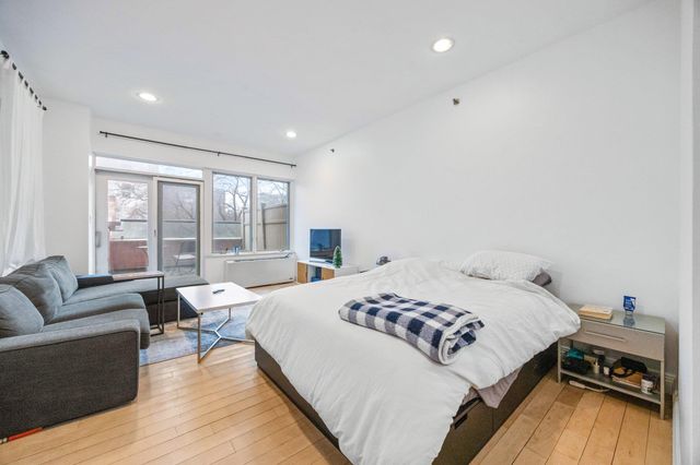 189 Bridge Street 2D, Brooklyn, NY 11201