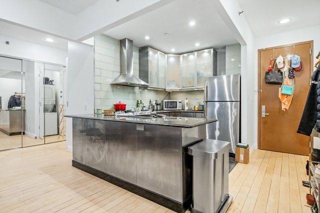 189 Bridge Street 2D, Brooklyn, NY 11201