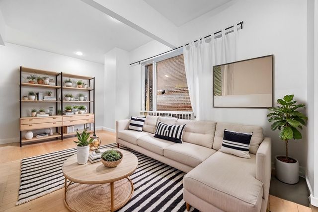 189 Bridge Street 2D, Brooklyn, NY 11201