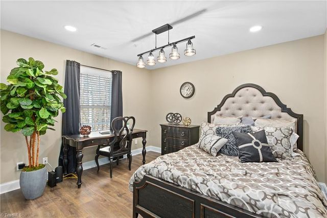 131 James Road 3C, High Point, NC 27265