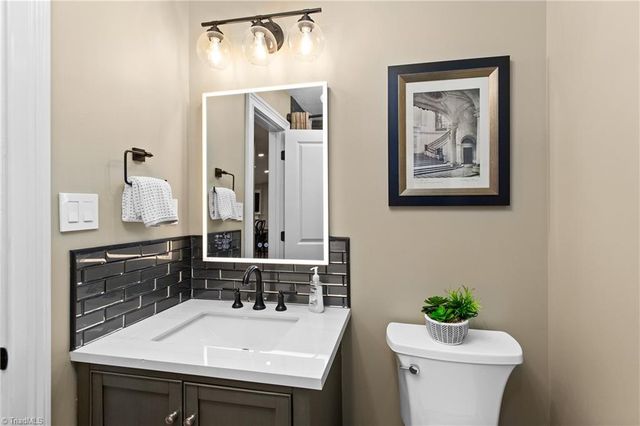 131 James Road 3C, High Point, NC 27265