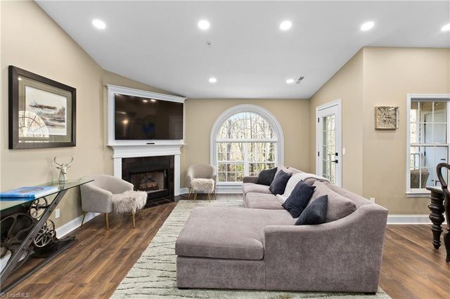 131 James Road 3C, High Point, NC 27265