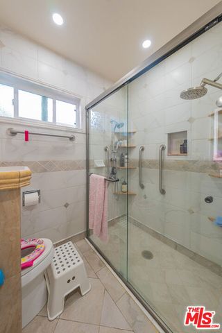 6414 Corbin Avenue, Reseda, CA 91335