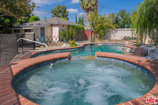 6414 Corbin Avenue, Reseda, CA 91335