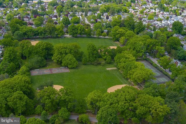 722 ARGYLE RD, Wynnewood, PA 19096
