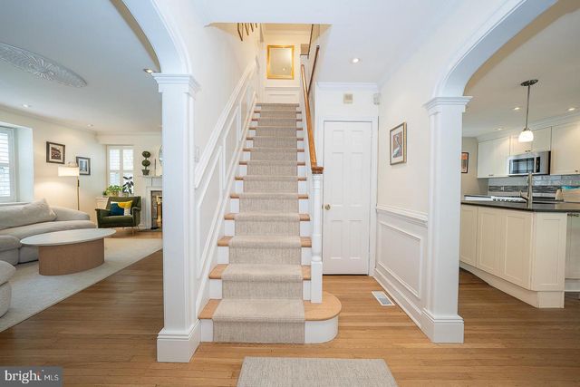 722 ARGYLE RD, Wynnewood, PA 19096