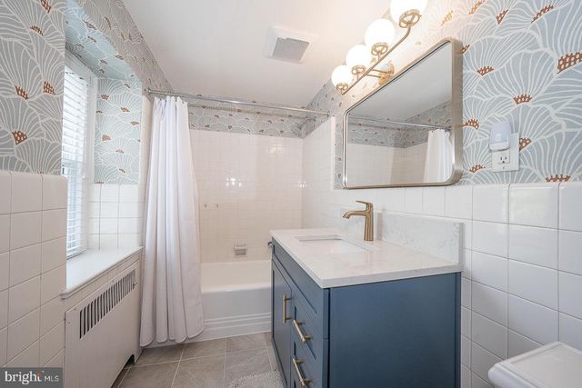 722 ARGYLE RD, Wynnewood, PA 19096